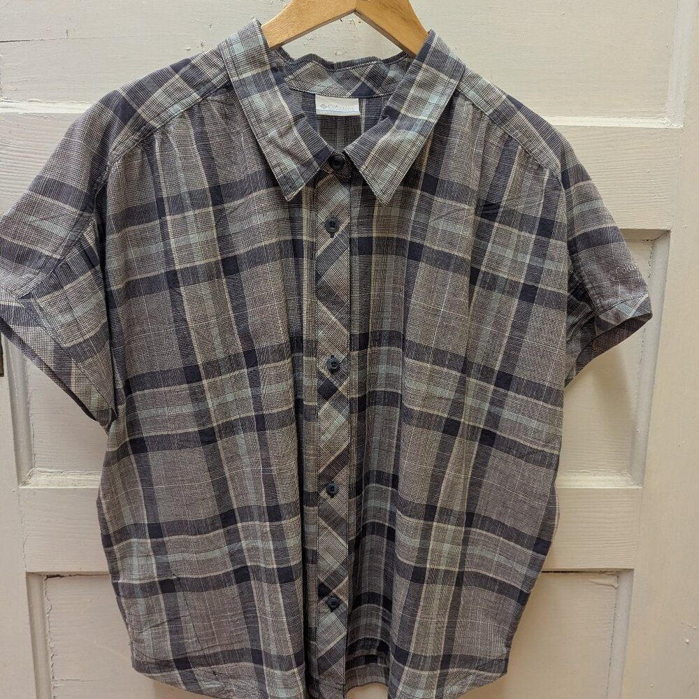 NWT Columbia W's Camp Henry IV SS Shirt